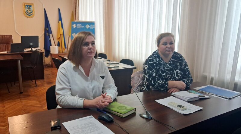 «Діалог з громадами»: гаряче харчування для всіх учнів з 1 по 11 клас. Підсумки першого місяця