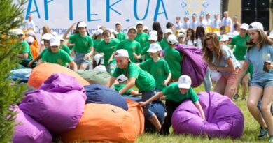 Триває оздоровлення та відпочинок дітей за державні кошти в дитячих оздоровчих таборах «Артек»